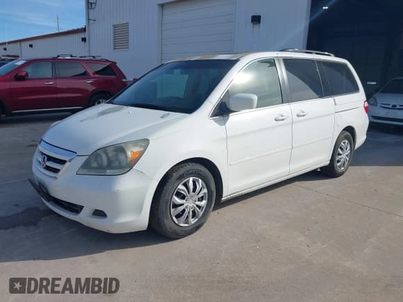 ✅ 2006 Honda Odyssey EX-L • VIN: 5FNRL387X6B072660 • Лот: 43573782. Опубликован ранее на IAAI с пробегом 201 223 миль. Бесплатный доступ к архиву аукционных продаж из США и подробный отчёт об истории автомобиля на DreamBid. Изображение 2.