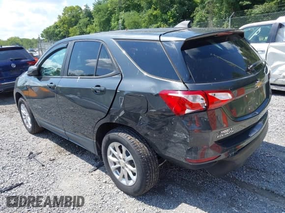✅ 2021 Chevrolet Equinox LS • VIN: 2GNAXSEV0M6155832 • Lot: 42981882. Listed on IAAI with 41,099 mi. Free auction sales archive from the USA and detailed vehicle history report at DreamBid. Image 3.