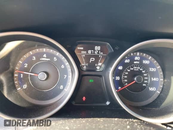 ✅ 2013 Hyundai Elantra GLS • VIN: 5NPDH4AE0DH216497 • Lot: 86820645. Listed on Copart with 187,121 mi. Free auction sales archive from the USA and detailed vehicle history report at DreamBid. Image 9.