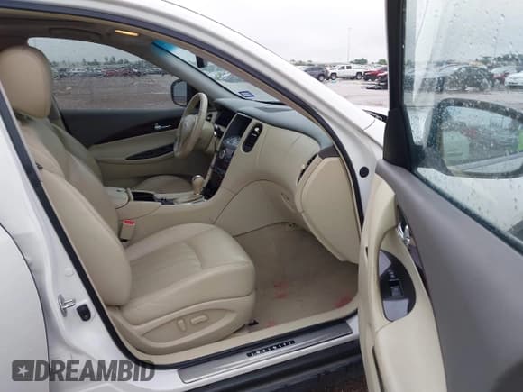 ✅ 2011 Infiniti EX Journey • VIN: JN1AJ0HP0BM800654 • Lot: 42198660. Listed on IAAI with 199,266 mi. Free auction sales archive from the USA and detailed vehicle history report at DreamBid. Image 5.