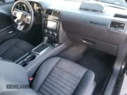 ✅ 2013 Dodge Challenger SXT • VIN: 2C3CDYAG9DH704327 • Lot: 77779154. Wystawiony na Copart z przebiegiem 149 037 mil. Bezpłatny archiwum sprzedaży aukcyjnych z USA i szczegółowy raport historii pojazdu na DreamBid. Zdjęcie 8.