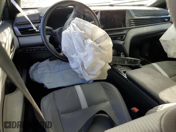 ✅ 2025 Toyota Camry SE • VIN: 4T1DAACK4SU098572 • Lot: 90624075. Listed on Copart with Not provided. Free auction sales archive from the USA and detailed vehicle history report at DreamBid. Image 8.