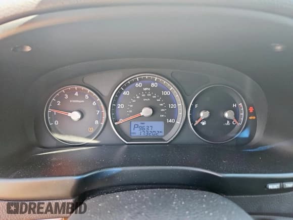 ✅ 2010 Hyundai Santa Fe GLS • VIN: 5NMSG3AB0AH398821 • Лот: 80789405. Опубликован ранее на Copart с пробегом 173 202 миль. Бесплатный доступ к архиву аукционных продаж из США и подробный отчёт об истории автомобиля на DreamBid. Изображение 9.