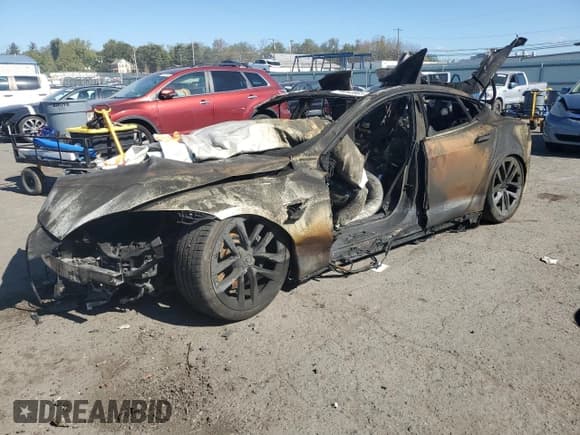 ✅ 2021 Tesla Model S Long Range • VIN: 5YJSA1E54MF455294 • Lot: 84643965. Listed on Copart with Not provided. Free auction sales archive from the USA and detailed vehicle history report at DreamBid. Image 1.