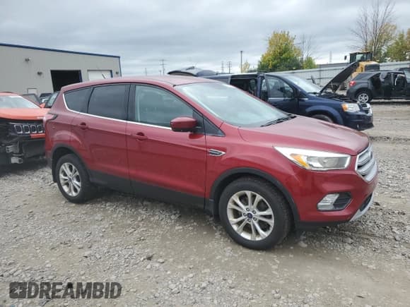 ✅ 2017 Ford Escape SE • VIN: 1FMCU9G90HUD06349 • Lot: 81647885. Listed on Copart with 86,117 mi. Free auction sales archive from the USA and detailed vehicle history report at DreamBid. Image 4.