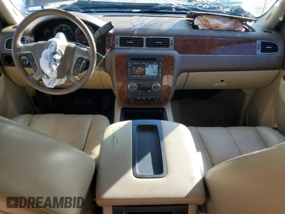 ✅ 2011 Chevrolet Silverado 2500HD LTZ • VIN: 1GC1KYEG7BF102592 • Lot: 89532495. Listed on Copart with 160,428 mi. Free auction sales archive from the USA and detailed vehicle history report at DreamBid. Image 8.