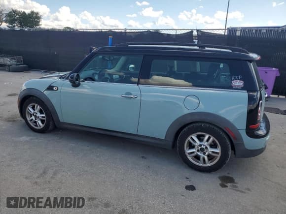 ✅ 2014 MINI Clubman • VIN: WMWZF3C57ET492446 • Lot: 81833525. Wystawiony na Copart z przebiegiem 165 112 mil. Bezpłatny archiwum sprzedaży aukcyjnych z USA i szczegółowy raport historii pojazdu na DreamBid. Zdjęcie 2.