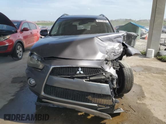 ✅ 2012 Mitsubishi Outlander SE • VIN: JA4AS3AW4CU027714 • Lot: 57773435. Wystawiony na Copart z przebiegiem 148 897 mil. Bezpłatny archiwum sprzedaży aukcyjnych z USA i szczegółowy raport historii pojazdu na DreamBid. Zdjęcie 5.