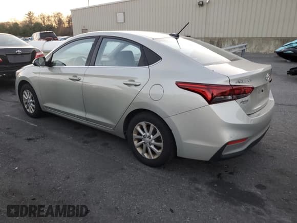 ✅ 2019 Hyundai Accent SE • VIN: 3KPC24A34KE041622 • Лот: 81313894. Опубликован ранее на Copart с пробегом 128 530 миль. Бесплатный доступ к архиву аукционных продаж из США и подробный отчёт об истории автомобиля на DreamBid. Изображение 2.