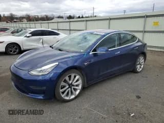 ✅ 2018 Tesla Model 3 Long Range Battery • VIN: 5YJ3E1EB0JF063987 • Lot: 92831625. Wystawiony na Copart z przebiegiem 79 076 mil. Bezpłatny archiwum sprzedaży aukcyjnych z USA i szczegółowy raport historii pojazdu na DreamBid. Zdjęcie 1.