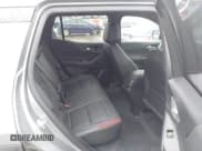 ✅ 2025 Chevrolet Equinox FWD RS • VIN: 3GNAXLEG1SL173319 • Lot: 43038770. Wystawiony na IAAI z przebiegiem 15 146 mil. Bezpłatny archiwum sprzedaży aukcyjnych z USA i szczegółowy raport historii pojazdu na DreamBid. Zdjęcie 8.