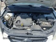 ✅ 2008 Kia Rondo LX • VIN: KNAFG526X87151416 • Lot: 42561032. Wystawiony na IAAI z przebiegiem 172 191 mil. Bezpłatny archiwum sprzedaży aukcyjnych z USA i szczegółowy raport historii pojazdu na DreamBid. Zdjęcie 10.