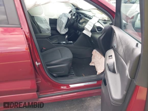 ✅ 2022 Buick Encore GX Select • VIN: KL4MMDSL6NB106821 • Lot: 43615190. Listed on IAAI with 32,628 mi. Free auction sales archive from the USA and detailed vehicle history report at DreamBid. Image 5.