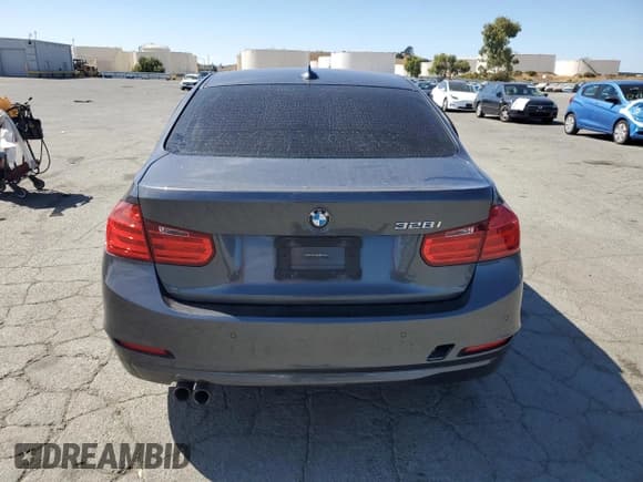 ✅ 2015 BMW 3 Series 328i • VIN: WBA3A5G57FNS90559 • Lot: 81435395. Listed on Copart with 142,750 mi. Free auction sales archive from the USA and detailed vehicle history report at DreamBid. Image 6.
