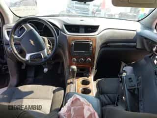 2013 Chevrolet Traverse LT z VIN 1GNKRGKD6DJ162746, wystawiony jako IAAI lot #43261490 z przebiegiem 176 429 mil mil oraz . Historia ofert i sprzedaży dostępna na DreamBid. Obrazek 5.