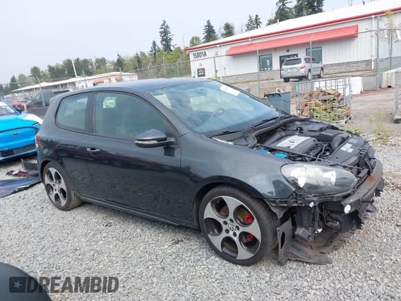 ✅ 2011 Volkswagen Golf GTI Autobahn • VIN: WVWFV7AJ9BW219907 • Lot: 43137871. Listed on IAAI with 95,560 mi. Free auction sales archive from the USA and detailed vehicle history report at DreamBid. Image 14.