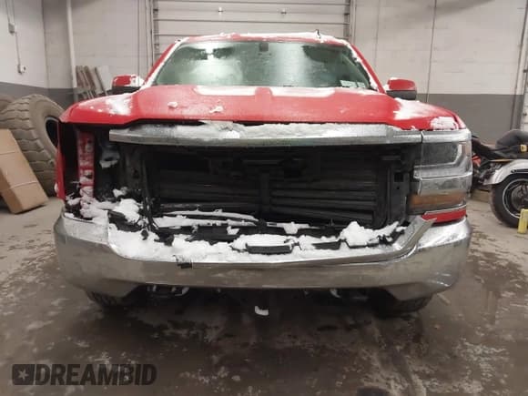 ✅ 2019 Chevrolet Silverado 1500 LT • VIN: 2GCVKPEC0K1114048 • Lot: 43668162. Wystawiony na IAAI z przebiegiem 106 363 mil. Bezpłatny archiwum sprzedaży aukcyjnych z USA i szczegółowy raport historii pojazdu na DreamBid. Zdjęcie 6.