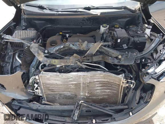 ✅ 2021 GMC Terrain SLE • VIN: 3GKALMEV2ML384884 • Lot: 42124666. Wystawiony na IAAI z przebiegiem 86 791 mil. Bezpłatny archiwum sprzedaży aukcyjnych z USA i szczegółowy raport historii pojazdu na DreamBid. Zdjęcie 10.