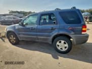 ✅ 2001 Ford Escape XLT • VIN: 1FMYU03121KC39322 • Lot: 94912905. Listed on Copart with 211,075 mi. Free auction sales archive from the USA and detailed vehicle history report at DreamBid. Image 2.