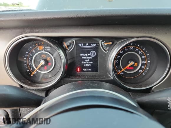 ✅ 2020 Jeep Wrangler Sport S • VIN: 1C4GJXAN9LW151774 • Lot: 67082465. Listed on Copart with 72,578 mi. Free auction sales archive from the USA and detailed vehicle history report at DreamBid. Image 9.