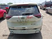 ✅ 2023 Nissan Rogue SL • VIN: 5N1BT3CB9PC847988 • Lot: 42582914. Listed on IAAI with 31,613 mi. Free auction sales archive from the USA and detailed vehicle history report at DreamBid. Image 16.