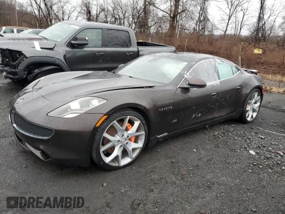✅ 2018 Karma Revero • VIN: 50GK41SA0JA000037 • Lot: 49378945. Wystawiony na Copart z przebiegiem Nie podano. Bezpłatny archiwum sprzedaży aukcyjnych z USA i szczegółowy raport historii pojazdu na DreamBid. Zdjęcie 1.