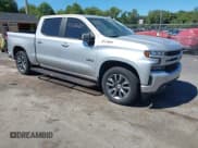 ✅ 2020 Chevrolet Silverado 1500 RST • VIN: 3GCUYEED9LG398957 • Lot: 43138680. Wystawiony na IAAI z przebiegiem Nie podano. Bezpłatny archiwum sprzedaży aukcyjnych z USA i szczegółowy raport historii pojazdu na DreamBid. Zdjęcie 1.
