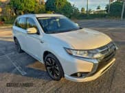 ✅ 2018 Mitsubishi Outlander SEL • VIN: JA4J24A50JZ032180 • Lot: 96848945. Listed on Copart with 172,343 mi. Free auction sales archive from the USA and detailed vehicle history report at DreamBid. Image 1.