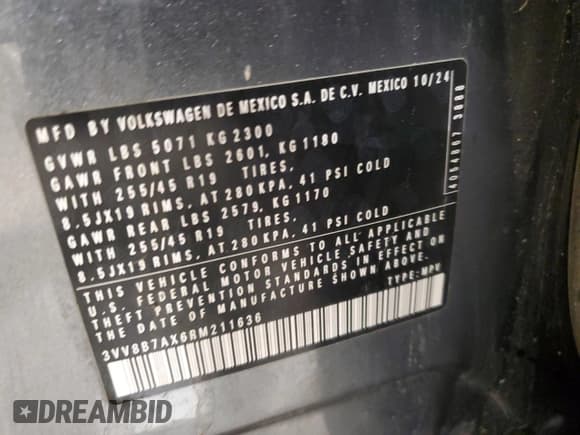 ✅ 2024 Volkswagen Tiguan SE R-Line Black • VIN: 3VV8B7AX6RM211636 • Lot: 91813945. Listed on Copart with 21,722 mi. Free auction sales archive from the USA and detailed vehicle history report at DreamBid. Image 13.