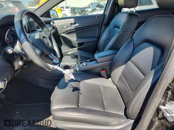 ✅ 2019 Mercedes-Benz GLA 250 • VIN: WDCTG4GB4KJ615701 • Lot: 81456725. Listed on Copart with 52,082 mi. Free auction sales archive from the USA and detailed vehicle history report at DreamBid. Image 7.