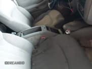 ✅ 2004 Chevrolet Blazer LS • VIN: 1GNDT13X64K129093 • Lot: 41860109. Wystawiony na IAAI z przebiegiem 175 588 mil. Bezpłatny archiwum sprzedaży aukcyjnych z USA i szczegółowy raport historii pojazdu na DreamBid. Zdjęcie 5.