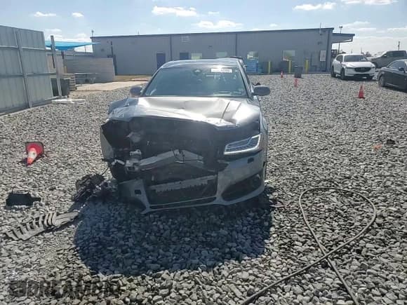 ✅ 2017 Audi A8 • VIN: WAU44AFD5HN015790 • Lot: 93610595. Listed on Copart with 104,104 mi. Free auction sales archive from the USA and detailed vehicle history report at DreamBid. Image 13.