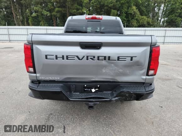 2025 Chevrolet Colorado 4WD Z71 z VIN 1GCPTDEK9S1193155, wystawiony jako Copart lot #86288155 z przebiegiem 4 086 mil mil oraz Szkoda całkowita • Salvage title. Historia ofert i sprzedaży dostępna na DreamBid. Obrazek 6.