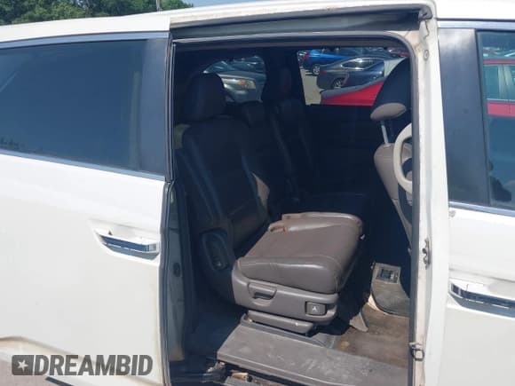 ✅ 2014 Honda Odyssey EX-L • VIN: 5FNRL5H61EB001509 • Lot: 42371539. Listed on IAAI with 259,195 mi. Free auction sales archive from the USA and detailed vehicle history report at DreamBid. Image 8.