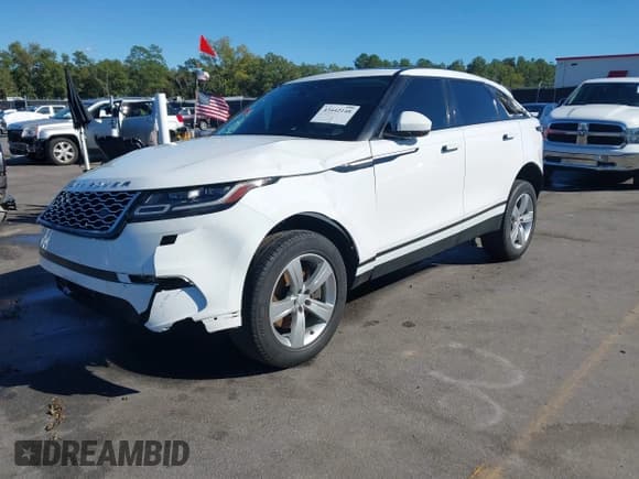 ✅ 2018 Land Rover Range Rover Velar S • VIN: SALYB2RV4JA716525 • Lot: 43442148. Listed on IAAI with 86,904 mi. Free auction sales archive from the USA and detailed vehicle history report at DreamBid. Image 2.