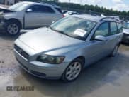 ✅ 2006 Volvo V50 2.4L • VIN: YV1MW382X62201399 • Lot: 42800646. Listed on IAAI with 170,364 mi. Free auction sales archive from the USA and detailed vehicle history report at DreamBid. Image 2.