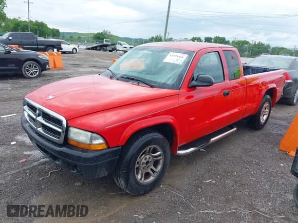 ✅ 2004 Dodge Dakota • VIN: 1D7GL12K04S512271 • Lot: 42195466. Wystawiony na IAAI z przebiegiem 227 863 mil. Bezpłatny archiwum sprzedaży aukcyjnych z USA i szczegółowy raport historii pojazdu na DreamBid. Zdjęcie 2.