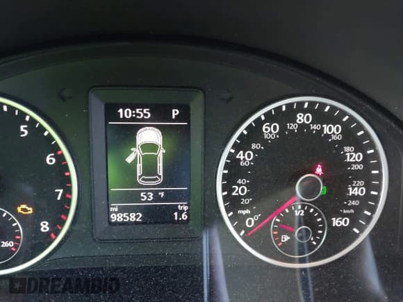 ✅ 2016 Volkswagen Tiguan SEL • VIN: WVGBV7AX4GW028594 • Lot: 43520633. Wystawiony na IAAI z przebiegiem 98 582 mil. Bezpłatny archiwum sprzedaży aukcyjnych z USA i szczegółowy raport historii pojazdu na DreamBid. Zdjęcie 7.