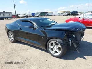 2016 Chevrolet Camaro 1LT с VIN 1G1FB1RX8G0164206, выставлен на аукционе IAAI как лот 43272341 с пробегом 104 117 миль миль и . История ставок и продаж доступна на DreamBid. Изображение 1.