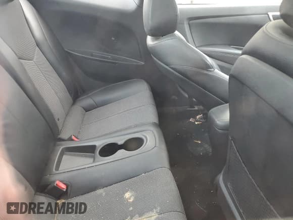 ✅ 2013 Hyundai Veloster w/Black Int • VIN: KMHTC6AD4DU134562 • Lot: 79052254. Wystawiony na Copart z przebiegiem 81 589 mil. Bezpłatny archiwum sprzedaży aukcyjnych z USA i szczegółowy raport historii pojazdu na DreamBid. Zdjęcie 11.