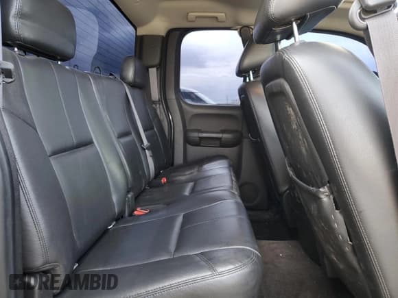 ✅ 2011 Chevrolet Silverado 2500HD LTZ • VIN: 1GC2KYC80BZ298910 • Lot: 45534755. Listed on Copart with 179,293 mi. Free auction sales archive from the USA and detailed vehicle history report at DreamBid. Image 10.