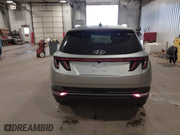 ✅ 2022 Hyundai Tucson SEL • VIN: 5NMJFCAE6NH037916 • Lot: 43453885. Wystawiony na IAAI z przebiegiem 74 744 mil. Bezpłatny archiwum sprzedaży aukcyjnych z USA i szczegółowy raport historii pojazdu na DreamBid. Zdjęcie 17.