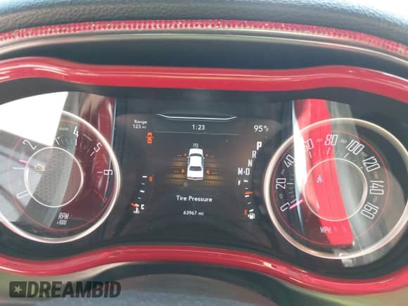 2016 Dodge Challenger SXT Plus z VIN 2C3CDZAG8GH202208, wystawiony jako IAAI lot #43027208 z przebiegiem 63 967 mil mil oraz . Historia ofert i sprzedaży dostępna na DreamBid. Obrazek 7.