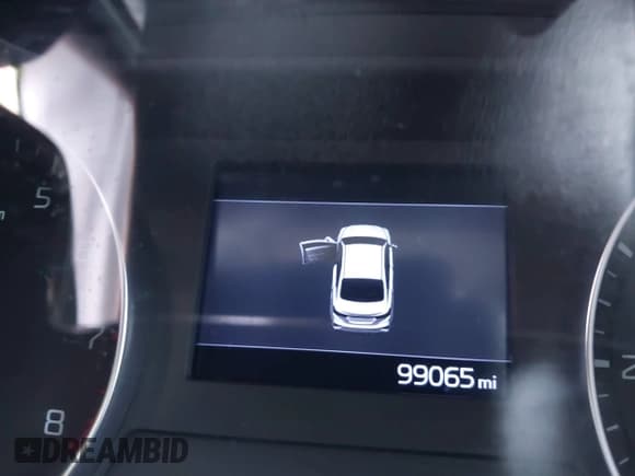 ✅ 2019 Kia Forte LXS • VIN: 3KPF24AD2KE070235 • Lot: 43335507. Wystawiony na IAAI z przebiegiem 99 065 mil. Bezpłatny archiwum sprzedaży aukcyjnych z USA i szczegółowy raport historii pojazdu na DreamBid. Zdjęcie 15.