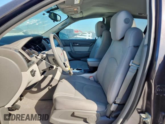 ✅ 2016 GMC Acadia SLE • VIN: 1GKKRNED9GJ227851 • Lot: 86269025. Wystawiony na Copart z przebiegiem 56 772 mil. Bezpłatny archiwum sprzedaży aukcyjnych z USA i szczegółowy raport historii pojazdu na DreamBid. Zdjęcie 7.