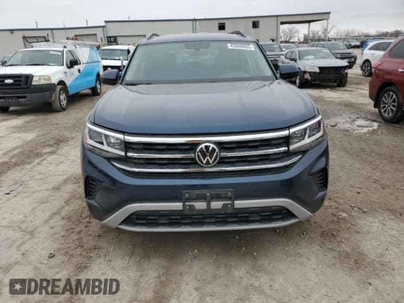 ✅ 2022 Volkswagen Atlas SE • VIN: 1V2DP2CA7NC510072 • Lot: 43800855. Listed on Copart with 93,821 mi. Free auction sales archive from the USA and detailed vehicle history report at DreamBid. Image 5.