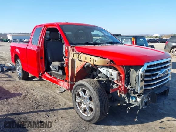 ✅ 2015 Ford F-150 XL • VIN: 1FTEX1CP7FKD26231 • Lot: 41012274. Listed on IAAI with 120,974 mi. Free auction sales archive from the USA and detailed vehicle history report at DreamBid. Image 1.