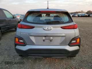 2020 Hyundai Kona SE with VIN KM8K12AA5LU579536, listed as a Copart auction lot 70356342 with 61,940 mi miles and . Bid and sale history available at DreamBid. Image 6.