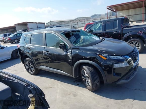 ✅ 2023 Nissan Rogue SV • VIN: 5N1BT3BA7PC830020 • Lot: 43546906. Wystawiony na IAAI z przebiegiem Nie podano. Bezpłatny archiwum sprzedaży aukcyjnych z USA i szczegółowy raport historii pojazdu na DreamBid. Zdjęcie 13.