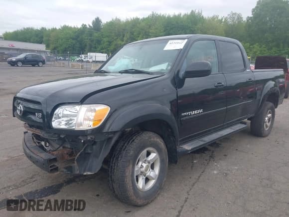 ✅ 2006 Toyota Tundra Limited • VIN: 5TBDT48146S527129 • Lot: 42310429. Listed on IAAI with 173,963 mi. Free auction sales archive from the USA and detailed vehicle history report at DreamBid. Image 2.